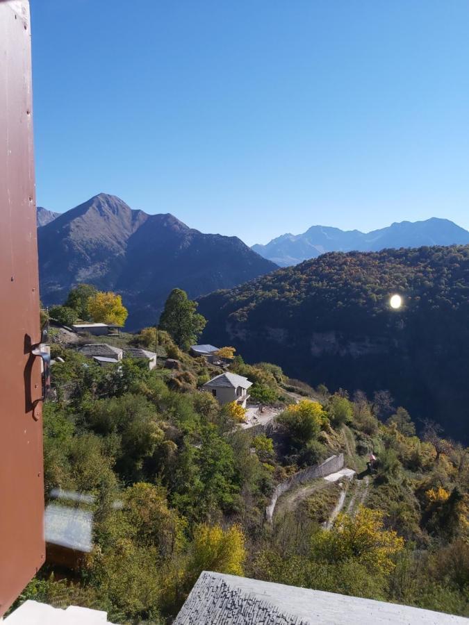 Αρχοντικό Βογιάρου Hotel Kalarítai Bagian luar foto